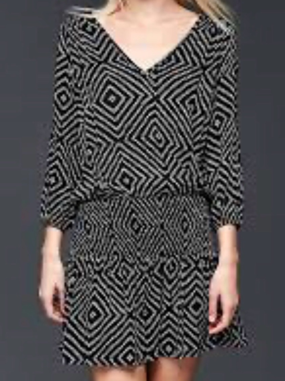 GAP Black and White Geometric V-Neck Smock Mini Dress Size L